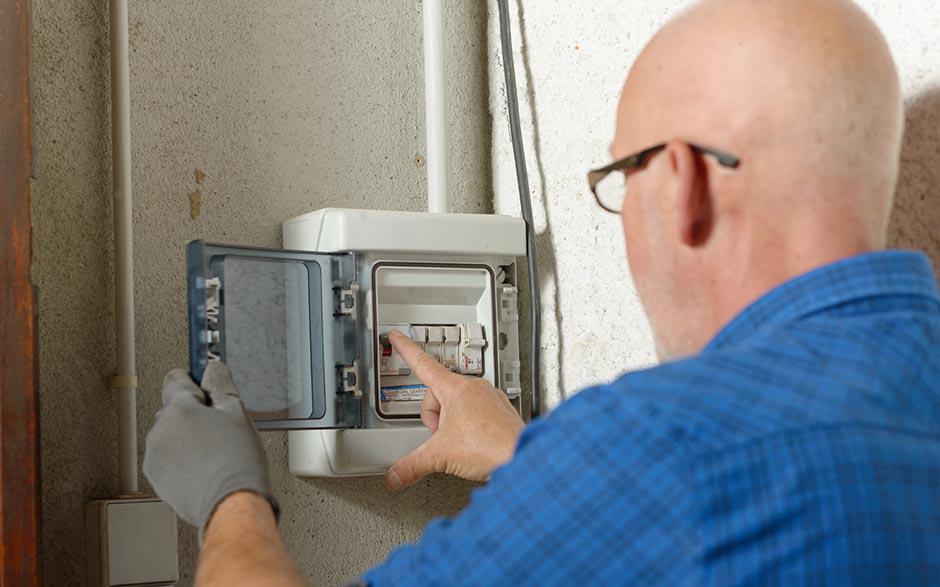 technicien électricien Othis